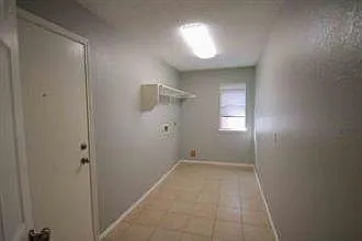 2932 Dover Dr — Photo 11