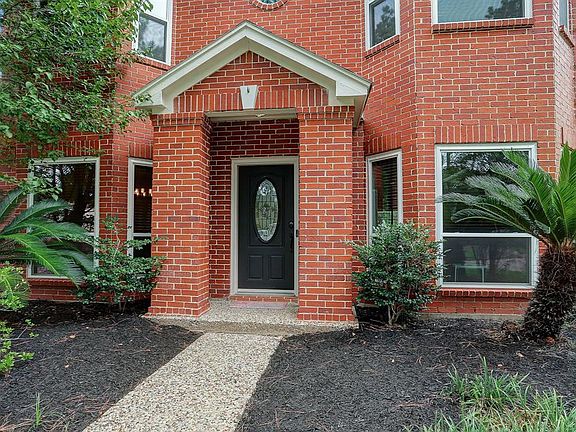 This home is an easy walk to the elementary school.