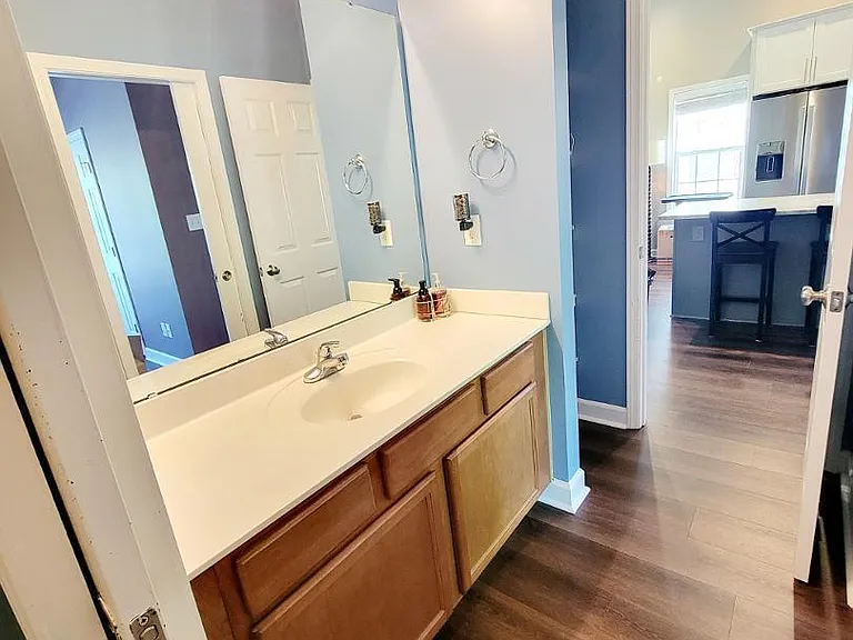 4640 Centrebrook Cir — Photo 12