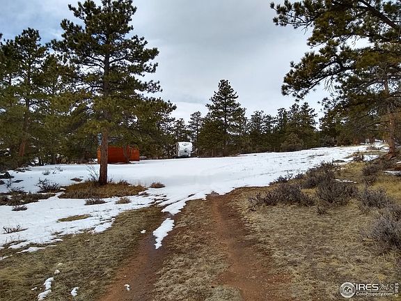 4th image of 137 James Peak Ct