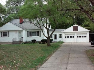 3836 Columbia Rd, North Olmsted, OH 44070