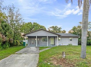 1111 South St, Eustis, FL 32726