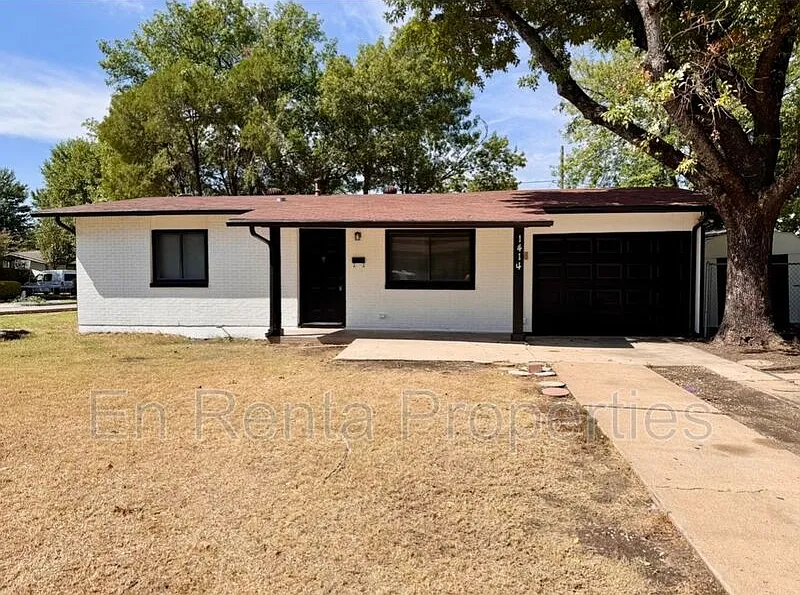 1414 Lackland St