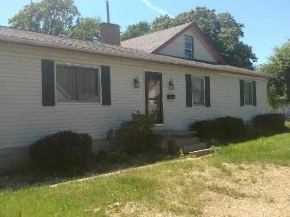 1639 Katherine St, New Castle, PA 16105