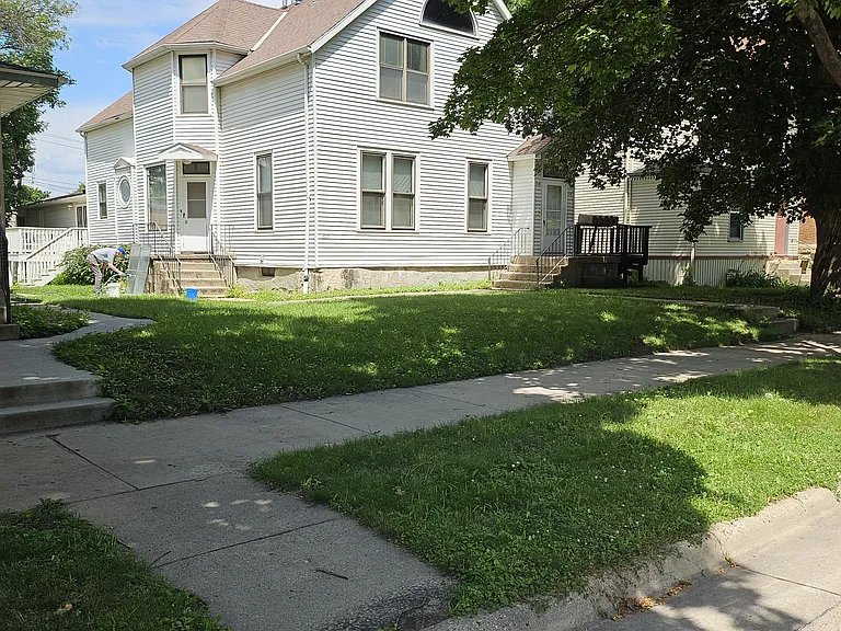 318 S 4th St #1F — Photo 2