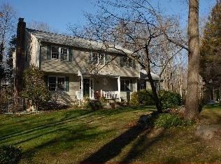 45 Old Wagon Rd, Wilton, CT 06897