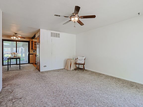 5th image of 1057 Cedar Ln