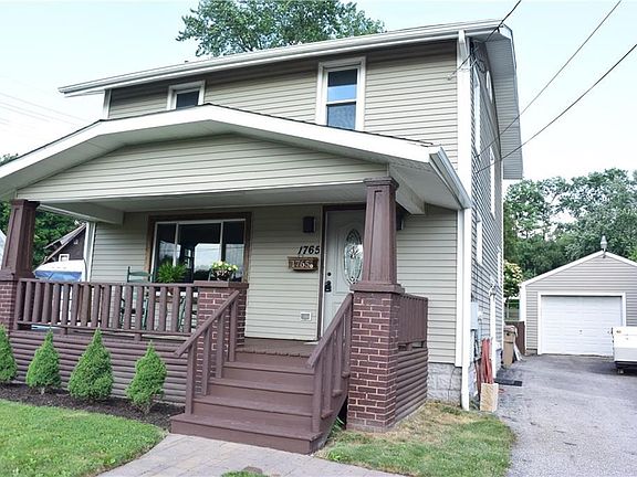 3rd image of 1765 Williams St