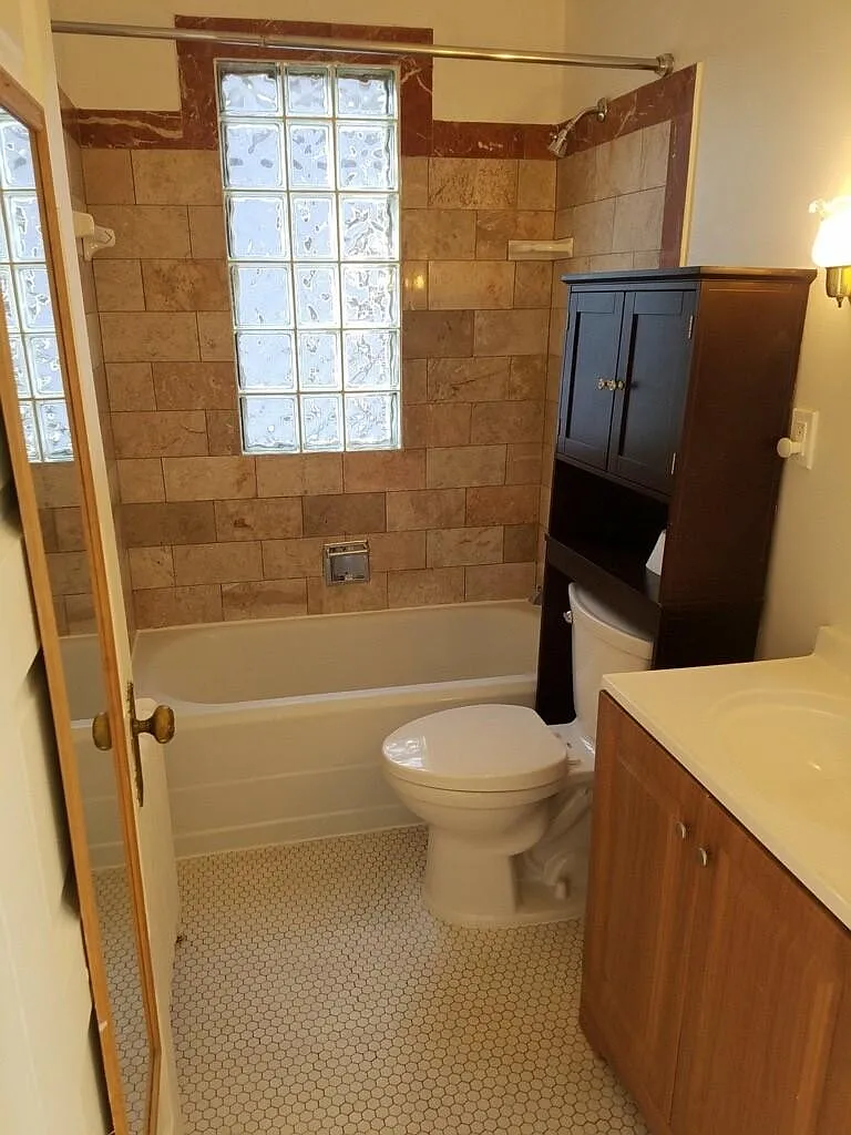 1 bed, $1,295 — Photo 4