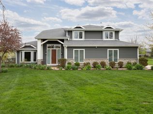 4353 Kenilworth Ct SE, Cedar Rapids, IA 52403