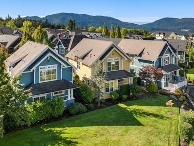 1912 NE Kincaid Walk, Issaquah, WA, 98029