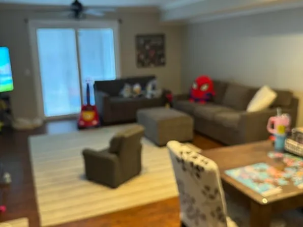 49 Doreen Drive image 3 of 20