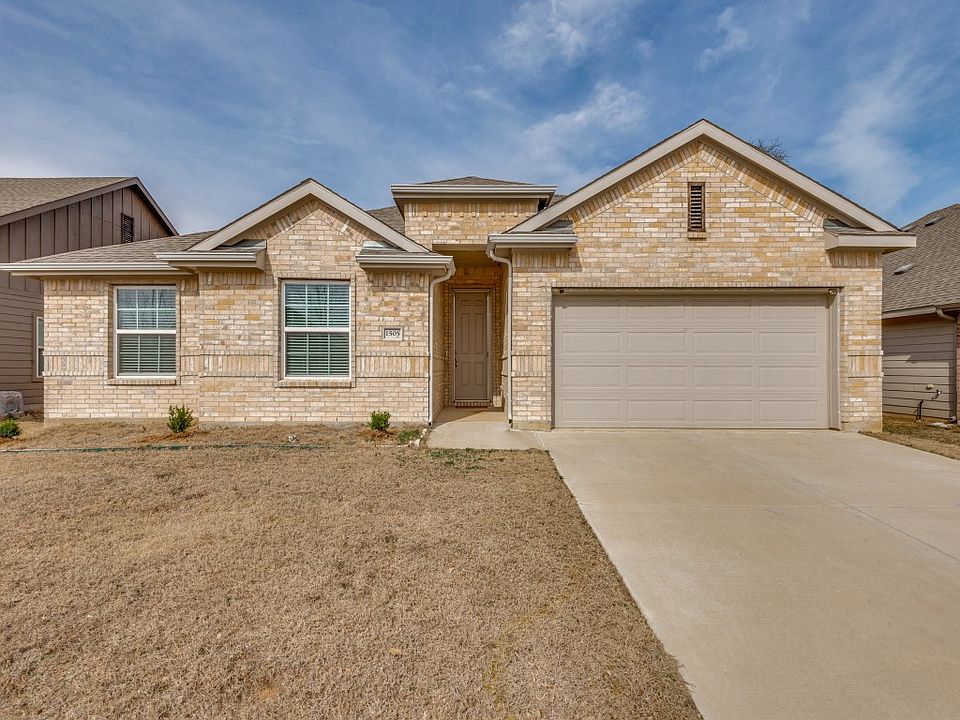 1st image of 1505 Black Oak Dr