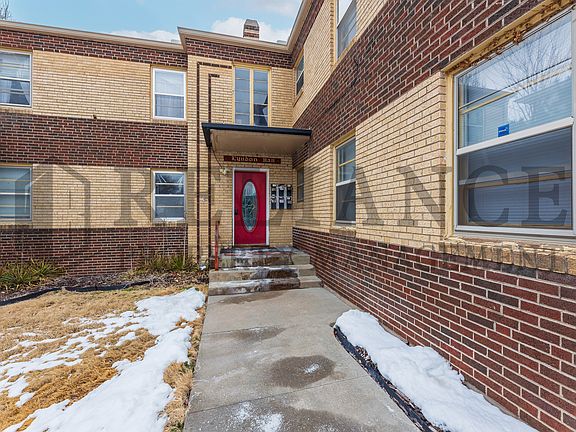 2nd image of 3304 E Douglas Ave #101-1