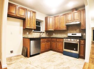 1952 80th St #2C, Brooklyn, NY 11214