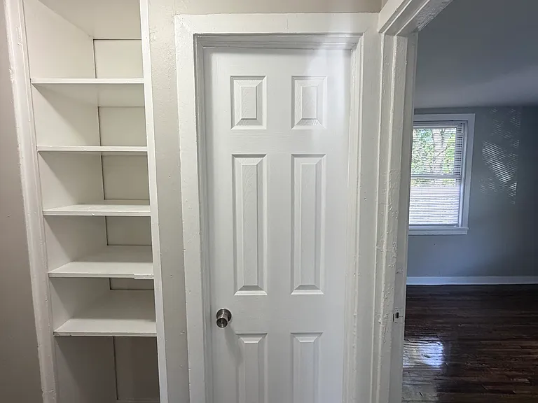 12 Hilltop Rd #1R — Photo 13