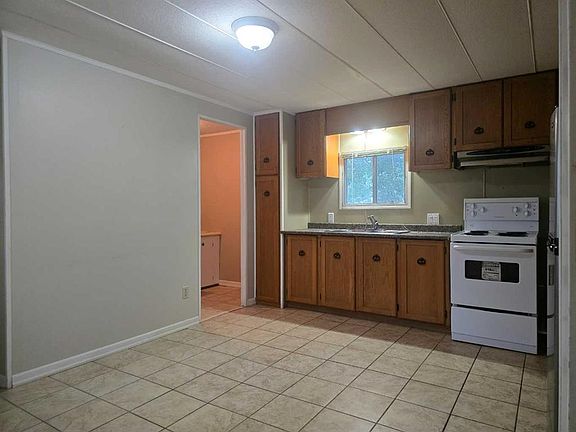 4th image of 72133 W Range Road 11 #305