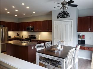 6120 The Meadows Ln, Harrisburg, NC 28075