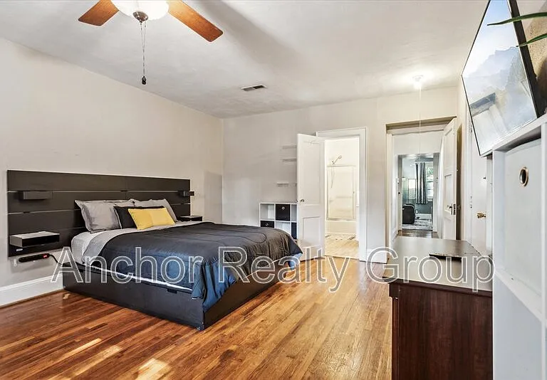 1839 Edgewood Ave — Photo 28