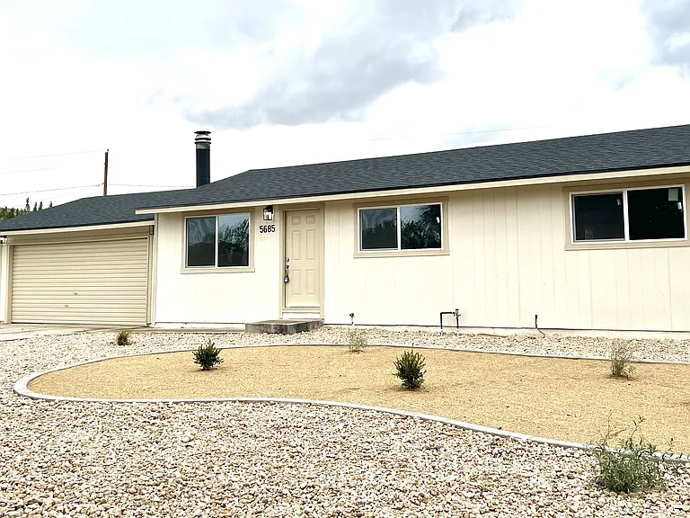 5685 Dolores Dr — Photo 23