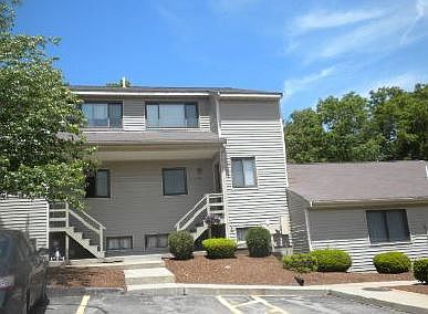 5th image of 160 Highwood Dr