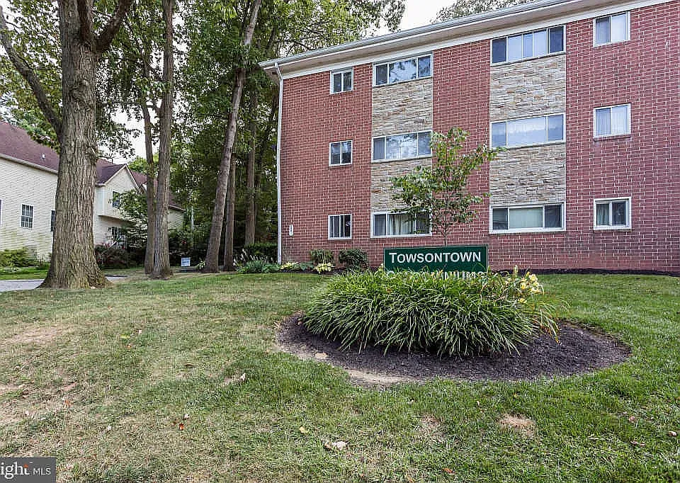 505 Epsom Rd #2B