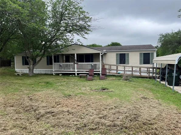 208 Quail Cv, Kyle, TX 78640