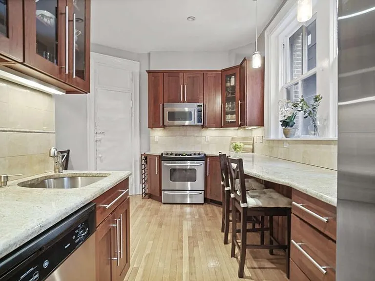 259 Beacon St #12A — Photo 5