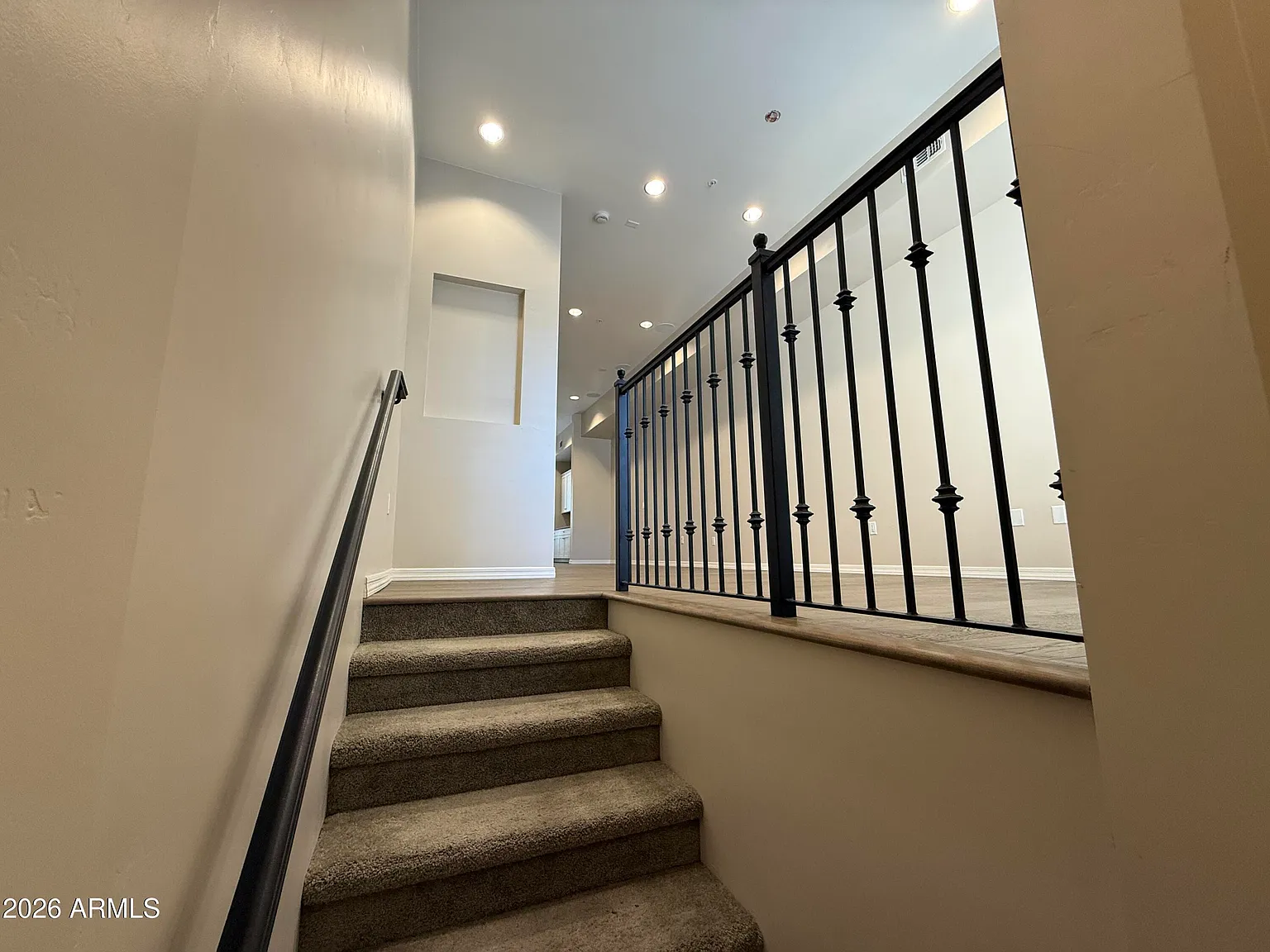 3 bed, 2.5 bath, 1472 sqft, $2,695 — Photo 2