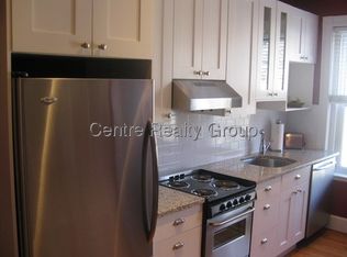 23 Major Potter Rd, Warwick, RI 02886