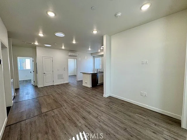 1210 1/2 Fedora St — Photo 6