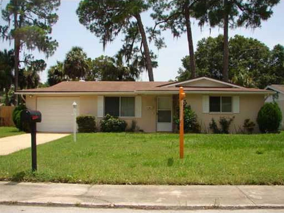 1st image of 5620 Quist Dr
