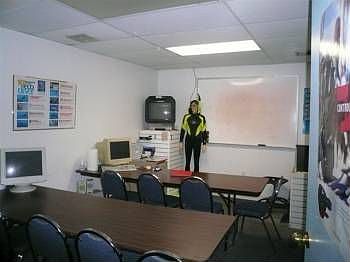 2nd image of 2905 Banksville Rd