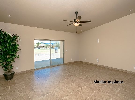 5th image of 3343 Newport Dr