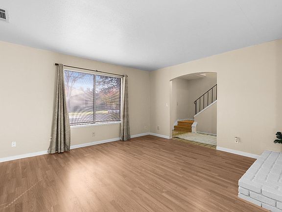 5th image of 2209 Baywater Lane
