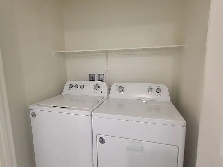 9931 Apricot Hills St — Photo 14
