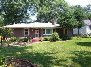 24 Lady Marion Ln, Greenville, SC 29607