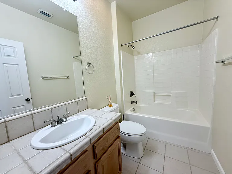 4446 Menaggio Way — Photo 9