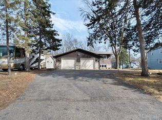 11617 Flintwood St NW, Coon Rapids, MN 55448