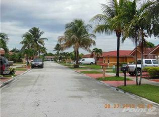5913 SW 147th Pl, Miami, FL 33193