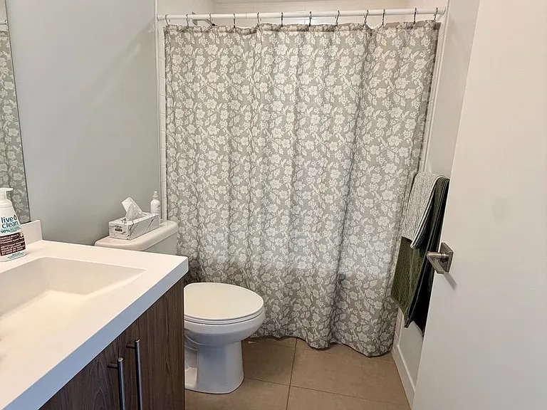2081 Fairview St #1706 — Photo 8
