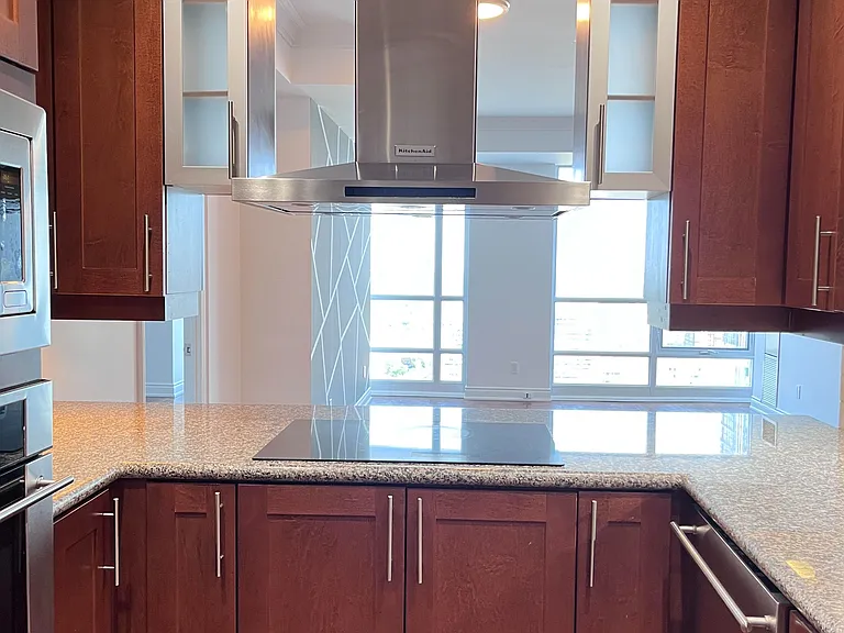 761 Bay St #4403 — Photo 4