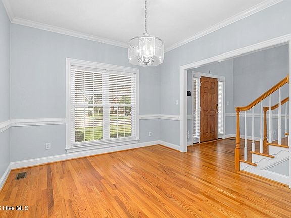 5th image of 1005 Spring Forest Drive