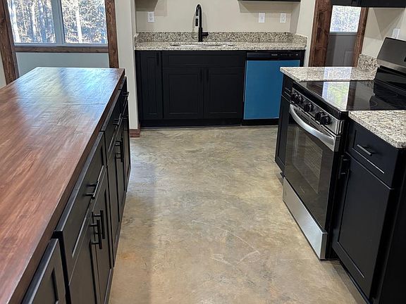3rd image of 504 Greene Rd #7740