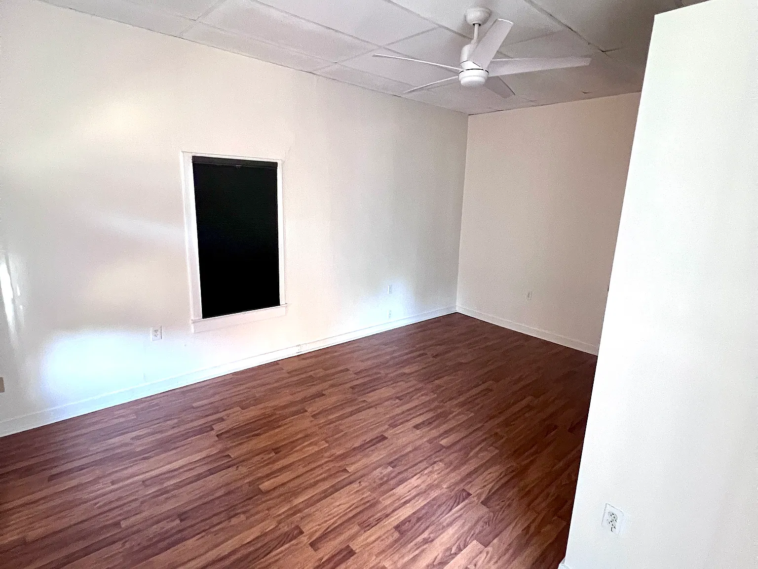 Studio, 400 sqft, $1,000 — Photo 2