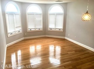 100-3 1st St, Keyport, NJ 07735