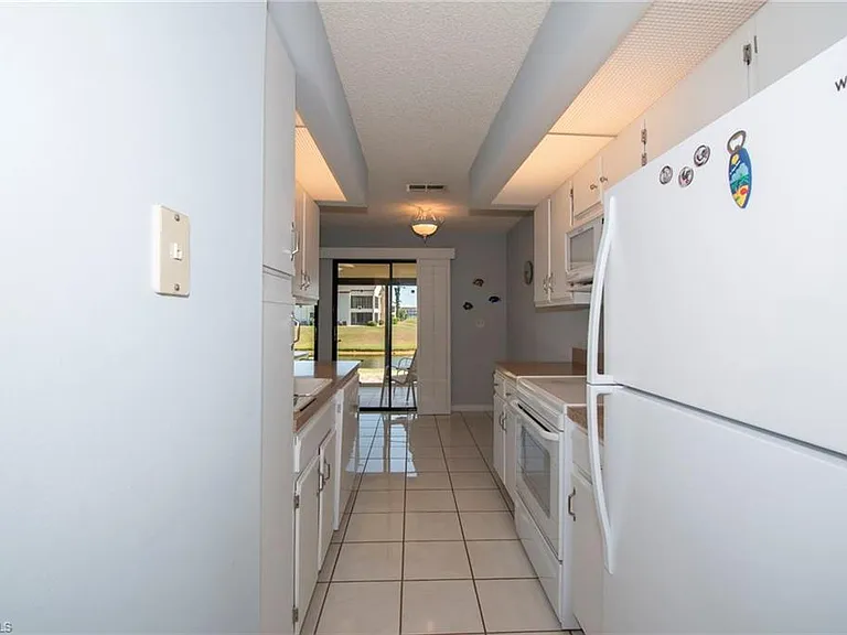 17210 Terraverde Cir #4 — Photo 12