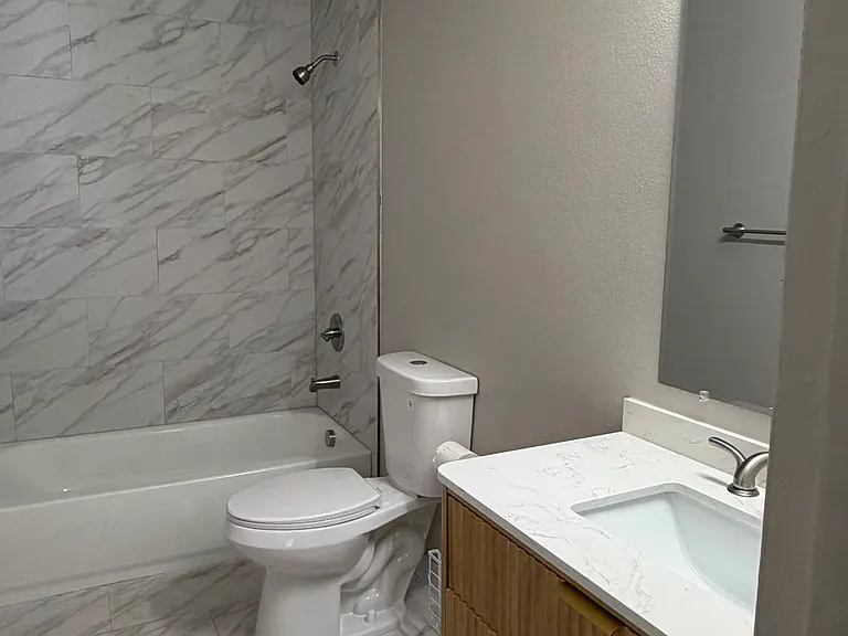 703 37th Ave #2 — Photo 12