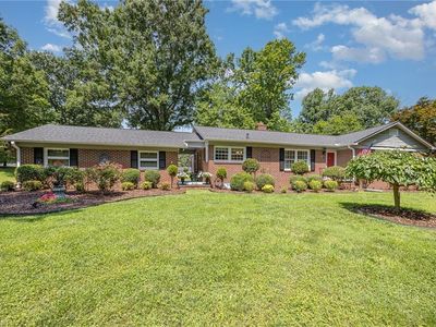 209 Rockspring Dr, Thomasville, NC, 27360