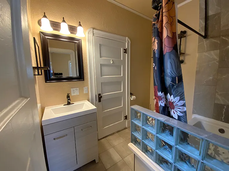 1107 N Wahsatch Ave — Photo 20
